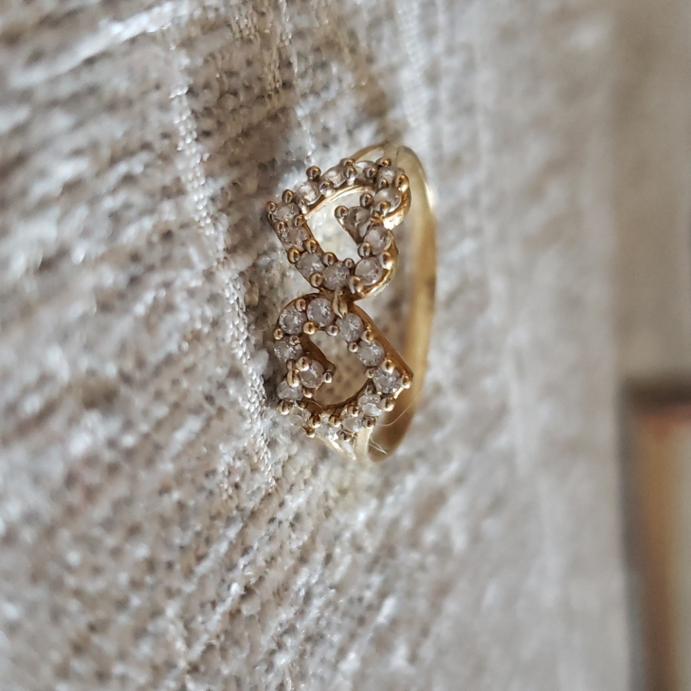 Beautiful Ring Yellow gold 10k